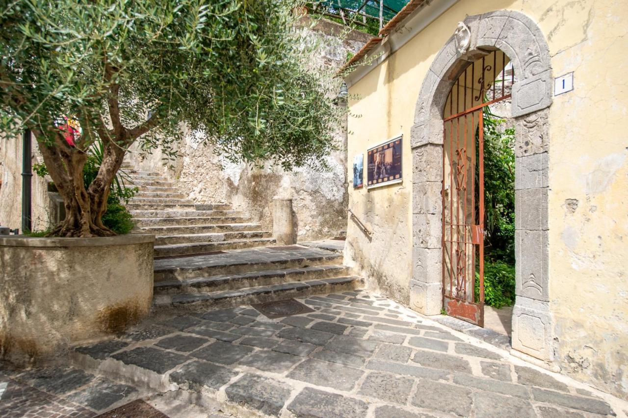 شقة Casa Diodora, Costiera Amalfitana مايوري المظهر الخارجي الصورة